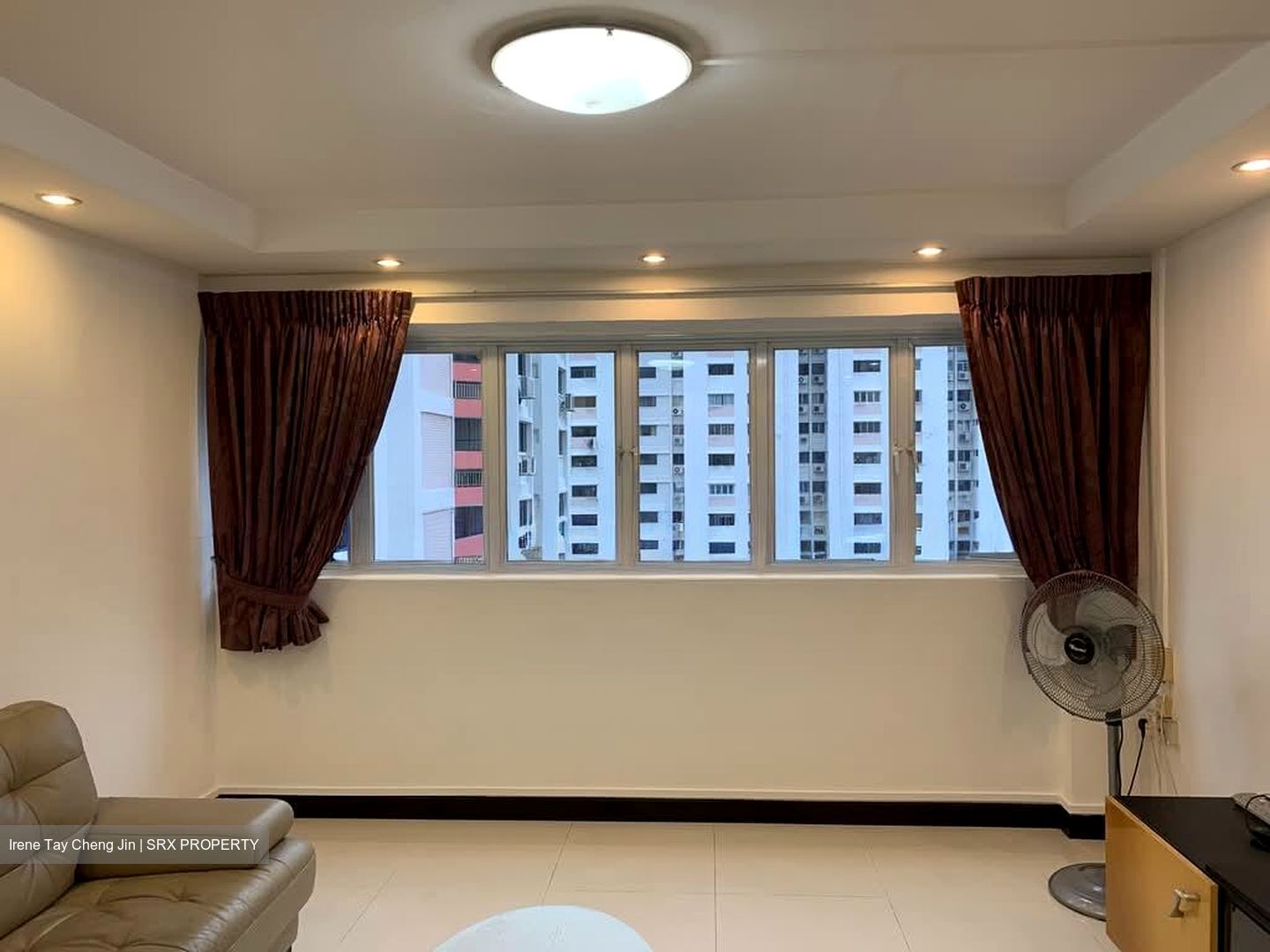 Blk 220 Jurong East Street 21 (Jurong East), HDB 5 Rooms #575839461